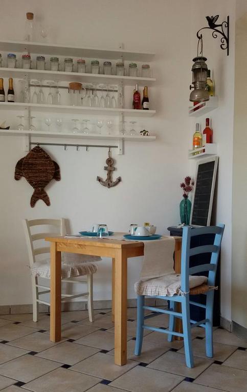 La Caletta Bed And Breakfast Torre Santa Sabina Exterior photo